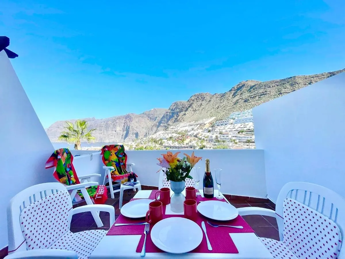 Seaview Townhouse In Puerto Santiago & Los Gigantes Puerto de Santiago