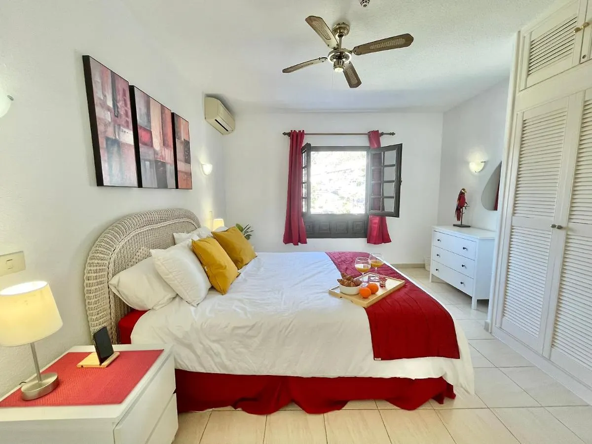 Apartment Seaview Townhouse In Puerto Santiago & Los Gigantes Puerto de Santiago  Spain