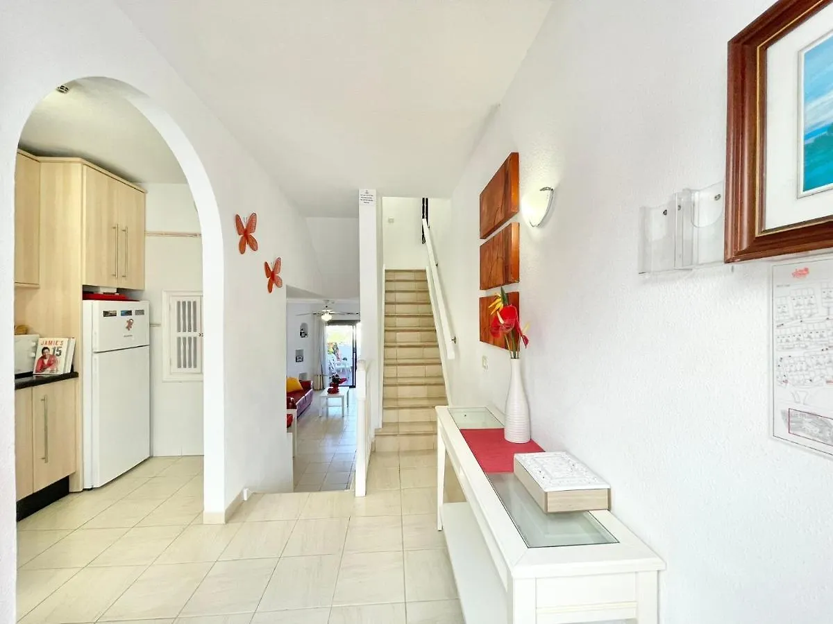 Seaview Townhouse In Puerto Santiago & Los Gigantes Puerto de Santiago  Apartment